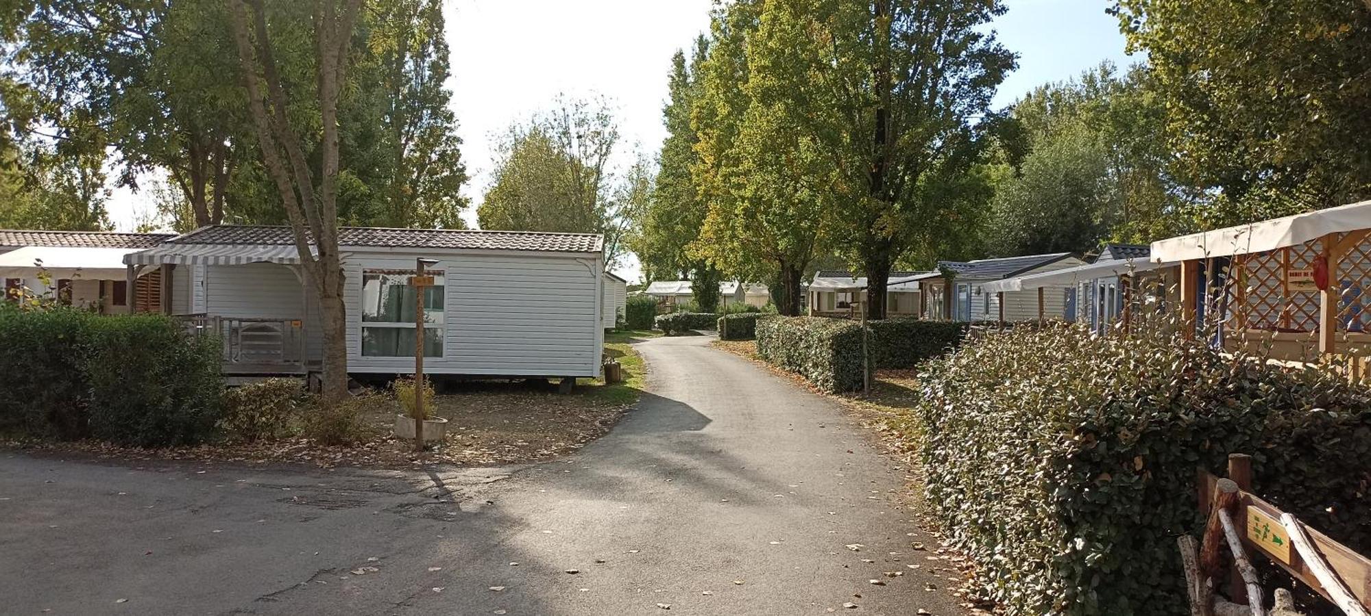 Mobilhome L'Oasis Camping Le Clos Cottet Angles  Eksteriør bilde