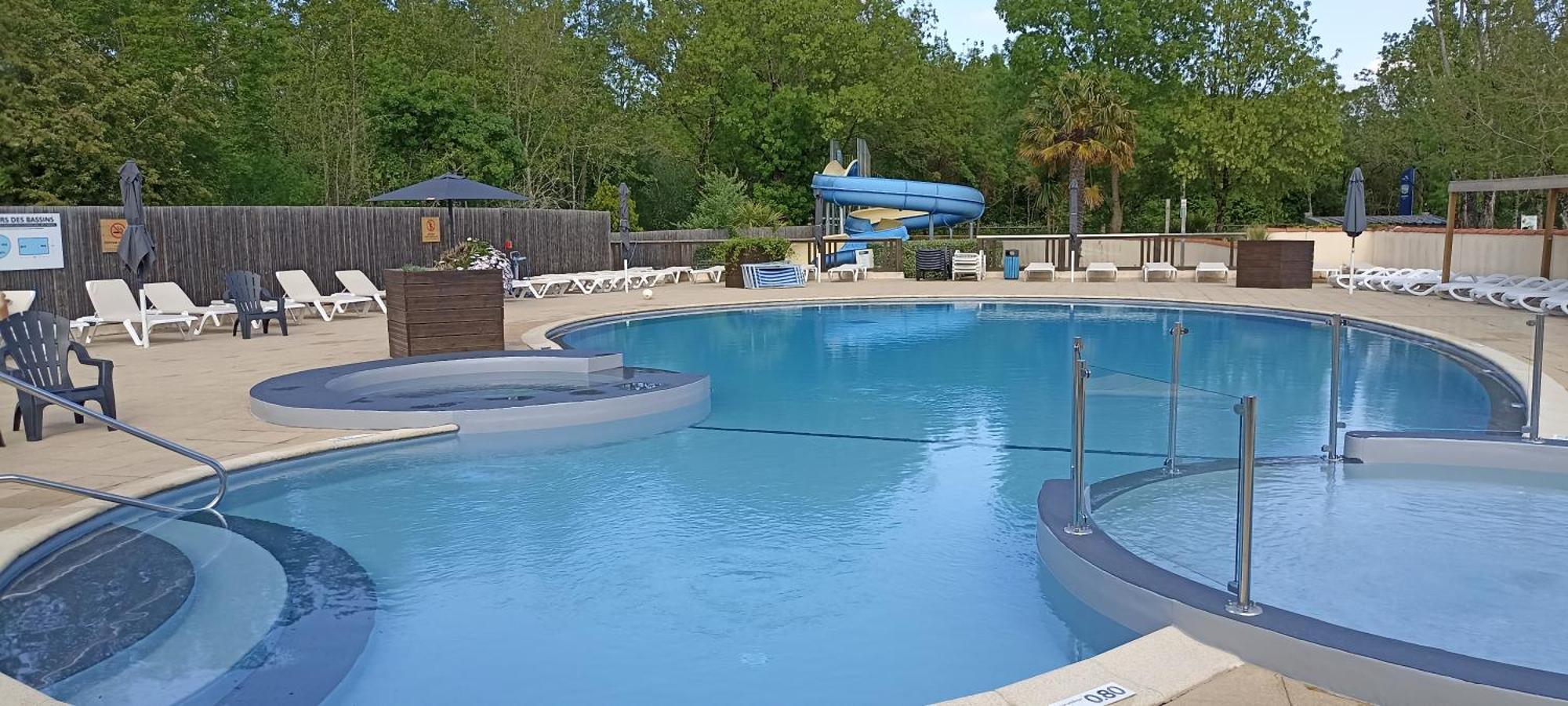 Mobilhome L'Oasis Camping Le Clos Cottet Angles  Eksteriør bilde